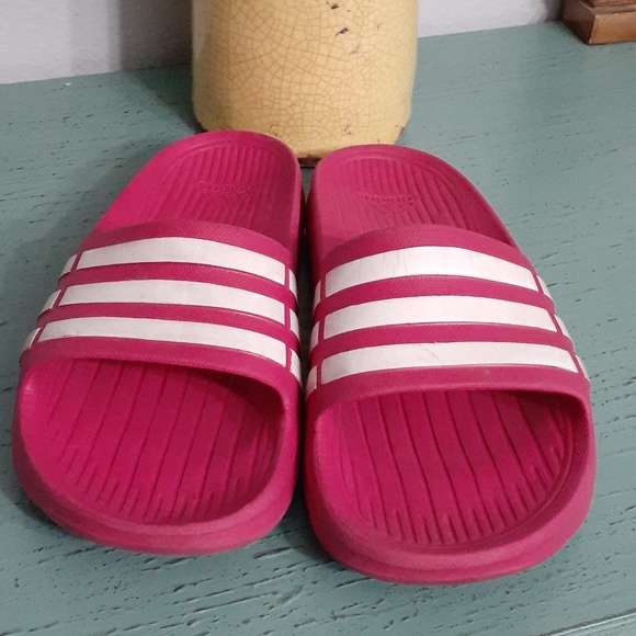 pink adidas slides size 6